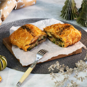 (V) Melty Mushroom Wellington with Creamy Spinach & Stilton sauce 600g